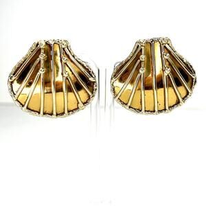 Vintage Made in Mexico Seashell Clam Shell Earrings Gold Metal Studs Post